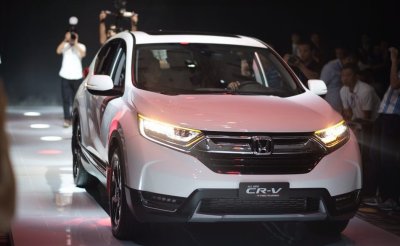 Honda CR-V tiếp tục vững vàng trong phân khúc CUV Honda CR-V