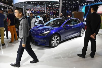 Tesla Trung Quốc sẽ không rẻ hơn nhiều so với xe nhập khẩu Tesla Trung Quốc sẽ không rẻ hơn nhiều so với xe nhập khẩu.