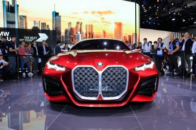 Lưới tản nhiệt trên BMW Concept 4 bị nhiều người chê cười Lưới tản nhiệt trên BMW Concept 4