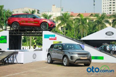 "Trên tay" Range Rover Evoque 2020 vừa ra mắt vượt mọi địa hình 27 "Trên tay" Range Rover Evoque 2020 vừa ra mắt vượt mọi địa hình a27