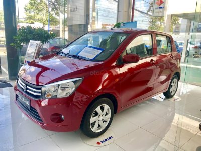 xe Suzuki Celerio màu đỏ 1