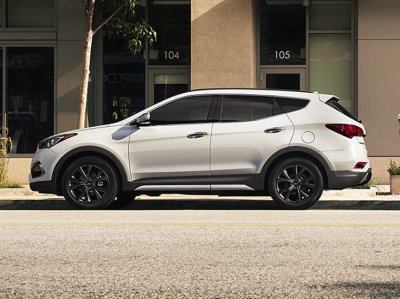 Các màn xe Hyundai dính phốt: Santa Fe có trục trước loãng xương Các màn xe Hyundai dính phốt: Santa Fe có trục trước loãng xương