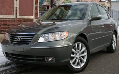 Các màn xe Hyundai dính phốt: Azera bị ăn mòn Các màn xe Hyundai dính phốt: Azera bị ăn mòn