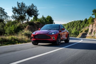  Aston Martin DBX 2020.