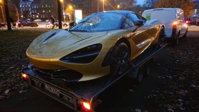 Tháng 11, đại gia Việt đua nhau sắm xe mui trần McLaren 720S Spider a5