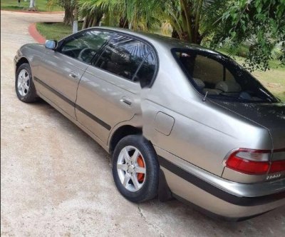 Toyota Corona 1996: 150 triệu đồng Toyota Corona 1996: 150 triệu đồng.