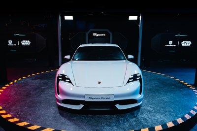 Porsche Taycan trình làng Đông Nam Á, sắp về Việt Nam 3 Porsche Taycan trình làng Đông Nam Á, sắp về Việt Nam a3