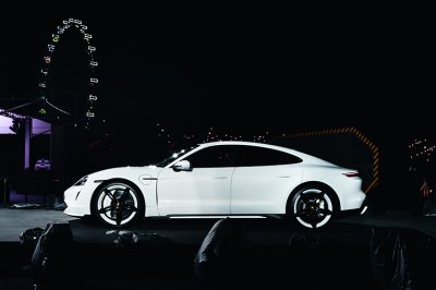 Porsche Taycan trình làng Đông Nam Á, sắp về Việt Nam 2 Porsche Taycan trình làng Đông Nam Á, sắp về Việt Nam a2