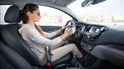 Kỹ thuật vào cua đối với xe số sàn Vào cua đối với xe số sàn