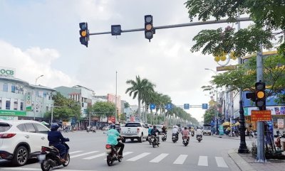 Chấp hành đúng quy định giảm tốc độ lưu thông để đảm bảo an toàn và không mất tiền nộp phạt.