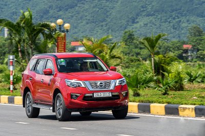 Phân khúc SUV 7 chỗ: Đua nhau khuyến mại, giảm giá dịp cuối năm 2 Phân khúc SUV 7 chỗ: Đua nhau khuyến mại, giảm giá dịp cuối năm a2