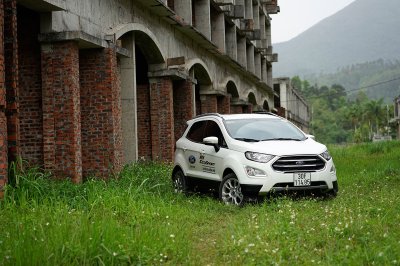 Khuyến mại Ford tháng 10/2019: Ford EcoSport giảm mạnh a2