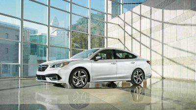 Subaru Legacy 2020 và Outback 2020 đạt đánh giá an toàn cao từ IIHS Subaru Legacy 2020 và Outback 2020 đạt đánh giá an toàn cao từ IIHS