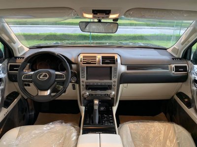 Lexus GX460 2020 đã về đại lý chính hãng, giá từ 5,69 tỷ đồng 4 Lexus GX460 2020 đã về đại lý chính hãng, giá từ 5,69 tỷ đồng 4f