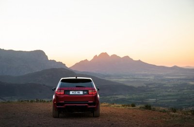 Lộ diện xe Land Rover Discovery Sport S 2020 tại Việt Nam a22