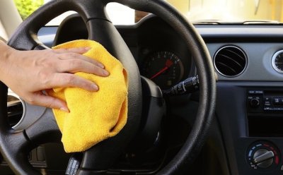Đồ trang trí phong thủy xe hơi - vệ sinh xe Đồ trang trí phong thủy xe hơi - vệ sinh xe.