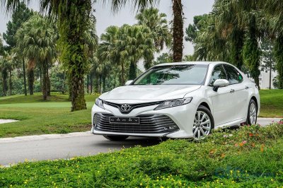 Toyota Camry 2020 thế hệ mới nhất vừa ra mắt khách hàng Việt vào tháng 4/2019 Toyota Camry 2020 thế hệ mới nhất vừa ra mắt khách hàng Việt vào tháng 4/2019.