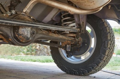 Vi sai giúp xe giữ thăng bằng khi chuyển hướng Vi sai giúp xe giữ thăng bằng khi chuyển hướng.