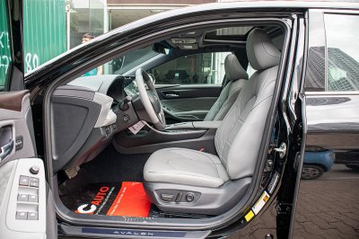 Ảnh chi tiết xe Toyota Avalon Hybrid 2020 đầu tiên tại Việt Nam 21 Ảnh chi tiết xe Toyota Avalon Hybrid 2020 đầu tiên tại Việt Nam 21a