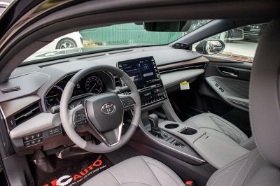 Ảnh chi tiết xe Toyota Avalon Hybrid 2020 đầu tiên tại Việt Nam 50 Ảnh chi tiết xe Toyota Avalon Hybrid 2020 đầu tiên tại Việt Nam a50