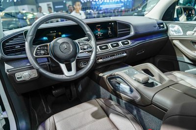 Mercedes-Benz GLE350 2.0 Diesel 2020 vừa cập bến Việt Nam, mức giá đáng nói a20