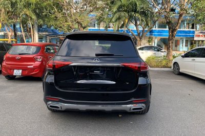 Mercedes-Benz GLE300  2.0 Diesel 2020 vừa cập bến Việt Nam, mức giá đáng nói a4