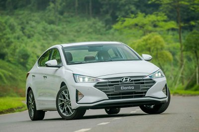 Top xe bán chạy nhất phân khúc hạng C: Hyundai Elantra Top xe bán chạy nhất phân khúc hạng C: a3