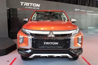 Mitsubishi Triton Mitsubishi Triton 1