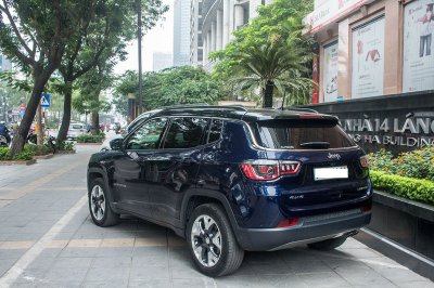 Jeep Compass - Đối thủ ít gặp của Mazda CX-5 tại Việt Nam 7 Jeep Compass - Đối thủ ít gặp của Mazda CX-5 tại Việt Nam a7