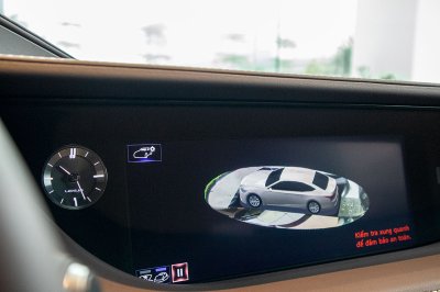 Bộ ảnh chi tiết xe Lexus LS500h 2020 bản giới hạn tại Việt Nam 35 Camera 360 độ xe Lexus LS500h 2020