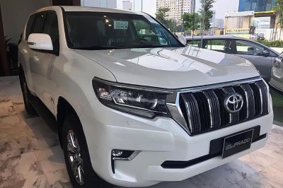 Toyota Land Prado có mức giá bán khá "chát" tại thị trường Việt Toyota Land Prado có mức giá bán khá "chát" tại thị trường Việt 1