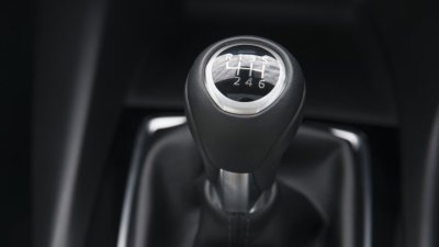10 điều cần nhớ khi lái thử ôtô trước khi mua - Hộp số (đặc biệt xe cũ) cần được chú tâm 10 điều cần nhớ khi lái thử ôtô trước khi mua - Hộp số (đặc biệt xe cũ) cần được chú tâm