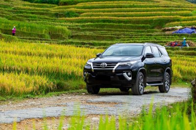 Toyota Việt Nam tiếp tục triển khai chương trình khuyến mãi dành cho Fortuner, Innova và Corolla Altis.