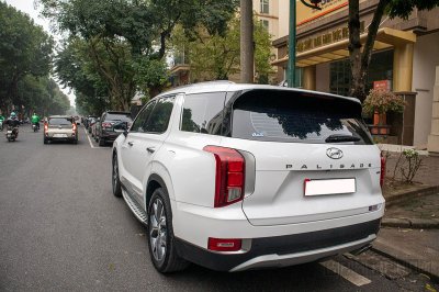 Ảnh chụp đuôi xe Hyundai Palisade 2020