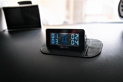 Cảm biến áp suất lốp 1 Cảm biến áp suất lốp a1