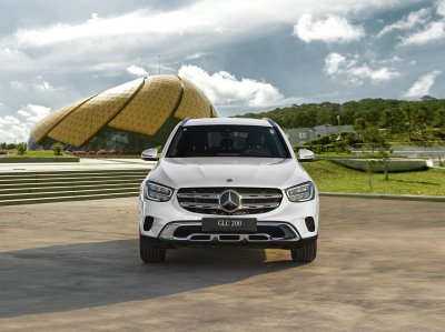 Giá xe Mercedes-Benz GLC 200 2 Giá xe Mercedes-Benz GLC 200 a2