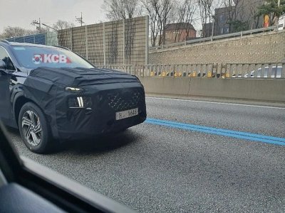 Hyundai Santa Fe facelift lộ ảnh chạy thử tại Hàn Hyundai Santa Fe facelift lộ ảnh chạy thử tại Hàn
