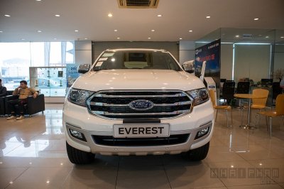 Ảnh chi tiết xe Ford Everest 2020 nâng cấp mới ra mắt, quyết đấu Toyota Fortuner tại Việt Nam 19 Ảnh chi tiết xe Ford Everest 2020 nâng cấp mới ra mắt, quyết đấu Toyota Fortuner tại Việt Nam a2