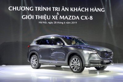 Mazda CX-8 sở hữu đường nét thiết kế vượt trội so với các đối thủ. 