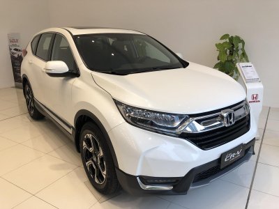 Honda CR-V: Giảm 70 triệu đồng a2