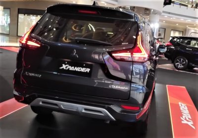 Phần đuôi xe Mitsubishi Xpander 2020 bổ sung ăng ten vây cá mập 1