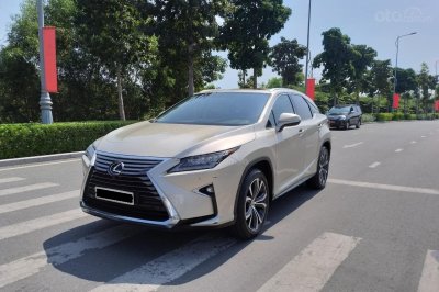 Gần 300 xe Lexus RX 350 tại Việt Nam cần kiểm tra và thay thế hộp số 1