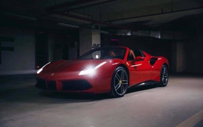 Ferrari 488 Spider cũ giá 8 tỷ đồng, vẫn quá rẻ khi bạn biết được giá ban đầu.