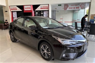 Chương trình hỗ trợ phí trước bạ dành cho tất cả phiên bản Toyota Corolla Altis 1