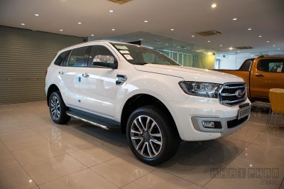 Ford Everest vẫn giảm 50 triệu đồng trong tháng 3 dù không thay đổi giá sau nâng cấp 1