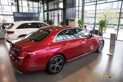 Thông số kỹ thuật xe Mercedes-Benz E 180 2020 a8