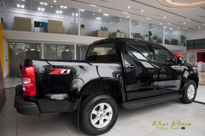 "Nối gót" Trailblazer, Chevrolet Colorado giảm giá sâu để xả kho tại Việt Nam a3