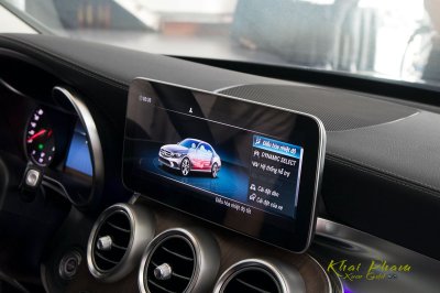 Ảnh chi tiết xe Mercedes-Benz C 200 Exclusive 2020 giá hơn 1,7 tỷ đồng tại Việt Nam 27 Hình ảnh màn hình xe Mercedes-Benz C 200 Exclusive 2020 11