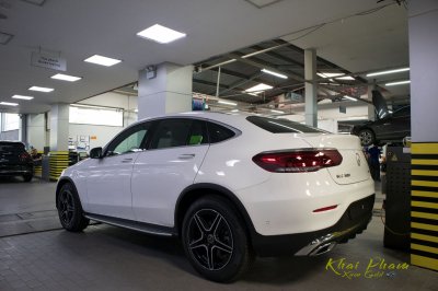 Ảnh chụp đuôi xe Mercedes-Benz GLC 300 Coupe 2020