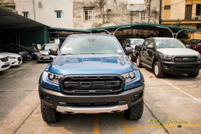 Ford Ranger Raptor 2020 đã về đại lý, thêm trang bị, giá không đổi 35 Ảnh chụp trước xe Ford Ranger Raptor 2020